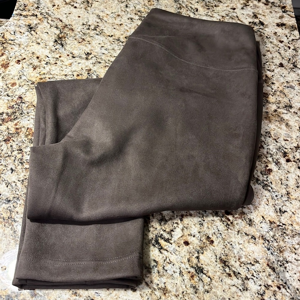 Andrew Marc Pants